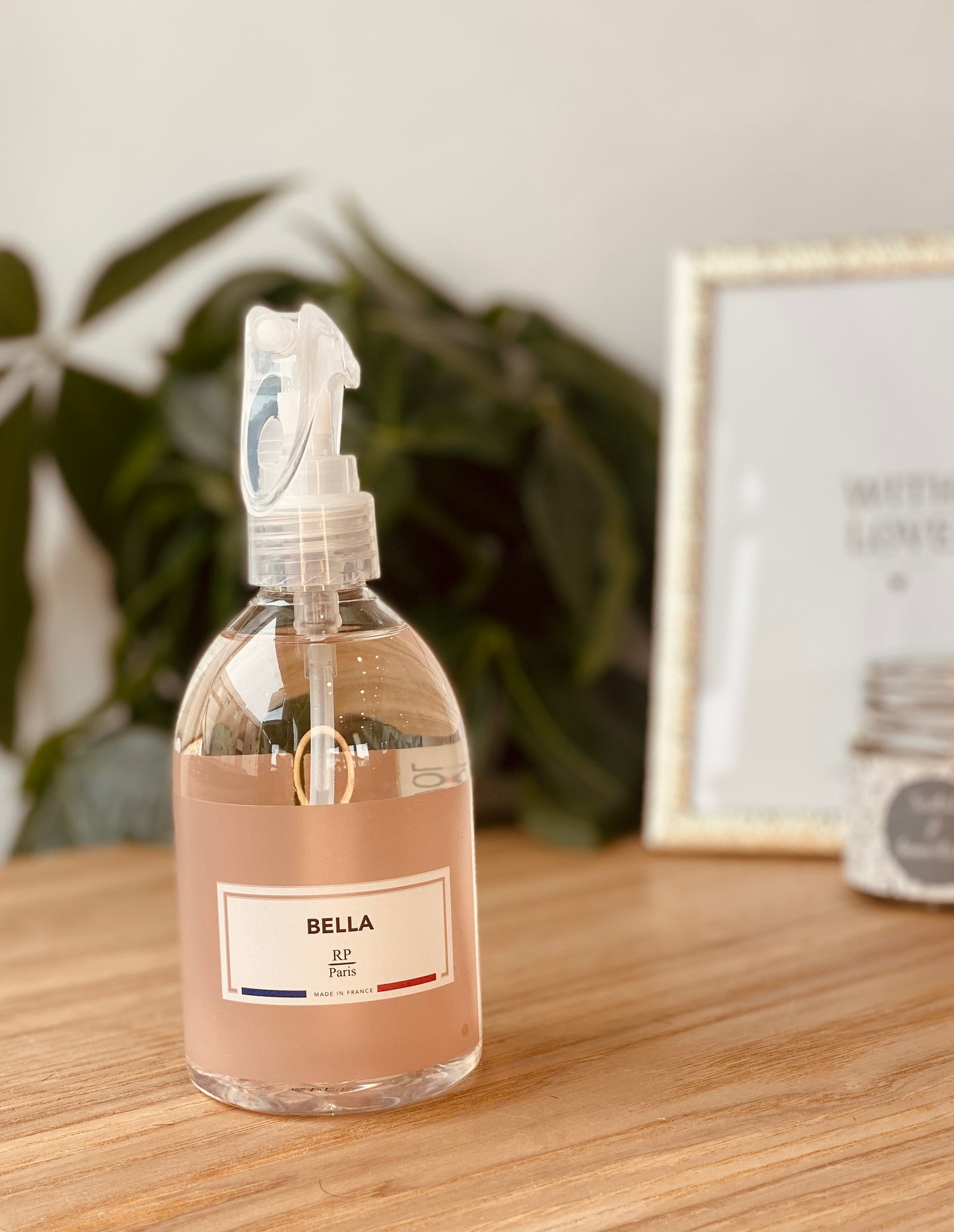 Spray textile Bella 250ml – Rp Paris